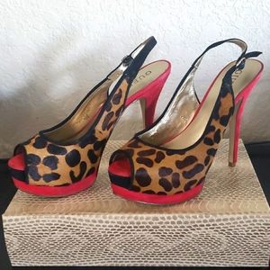 Guess Size 6.5 M heels cow hair leather upper leopard print